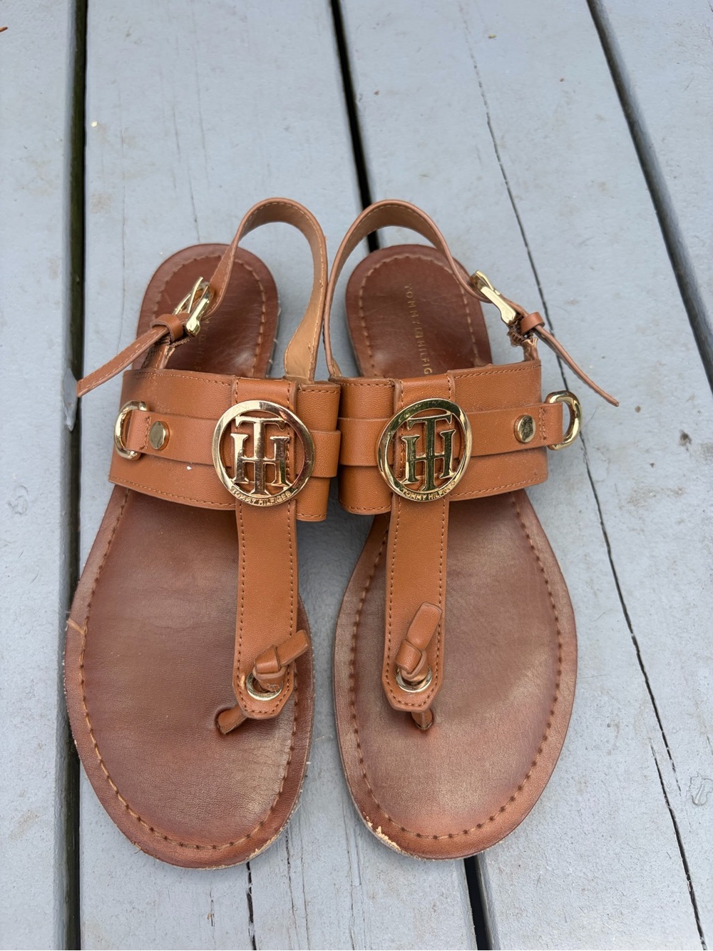 Tommy Hilfiger Tan Leather T-Strap Sandals with Gold Logo